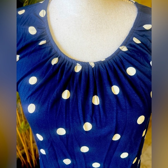 Croft and Barrow ladies crewneck short sleeve top good condition, medium - Picture 5 of 8